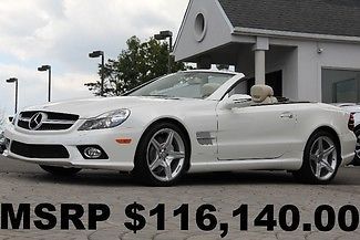 Diamond white auto only 14k miles p i pkg panorama roof 19&#034; amg wheels perfect