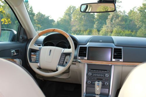 2012 Lincoln MKZ Base Sedan 4-Door 3.5L, image 4