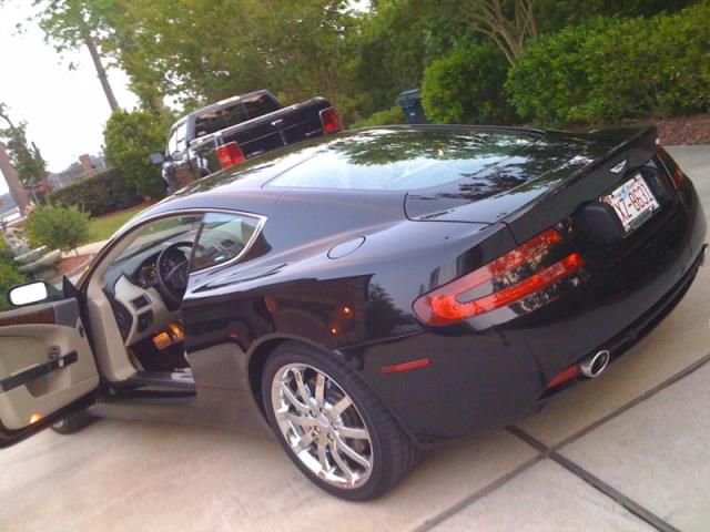 2005 - aston martin db9