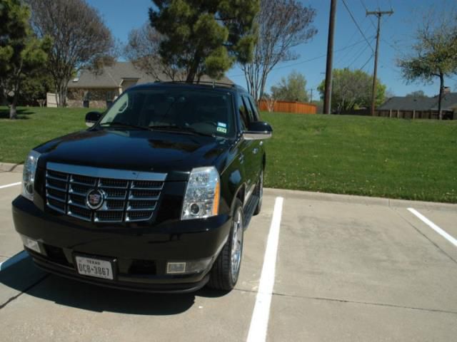 Cadillac escalade 2wd suv