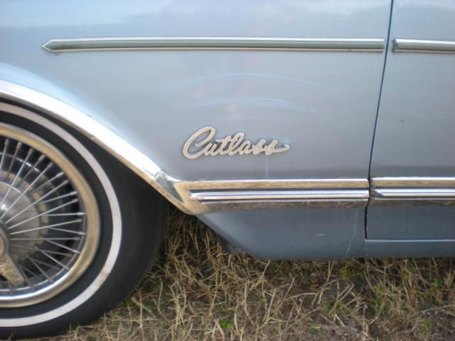 Oldsmobile cutlass holiday coupe 2 door
