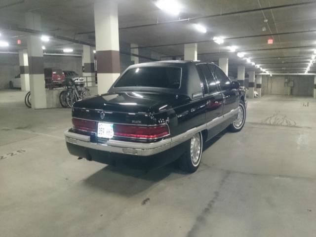 Buick Roadmaster Limited, US $2,000.00, image 2