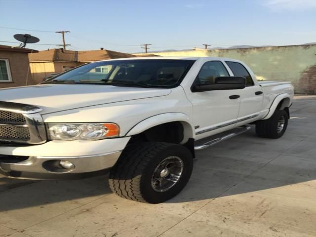 Dodge ram 2500 slt crew cab pickup 4-door