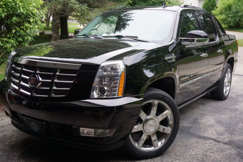 2011 cadillac escalade ext premium