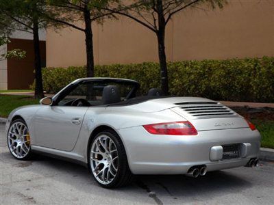 2006 porsche carrera 4 cabriolet 25k miles