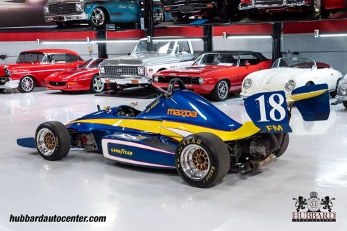 2000 formula mazda race car
