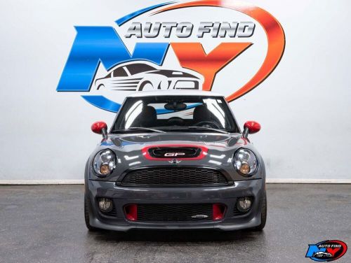 2013 mini cooper jcw gp edition, clean carfax, 6-spd manual, heated