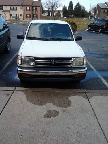 1999 tacoma xl sr5 - good condition