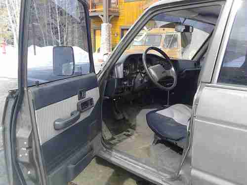 1989 Toyota Land Cruiser Base Sport Utility 4-Door 4.0L, image 4