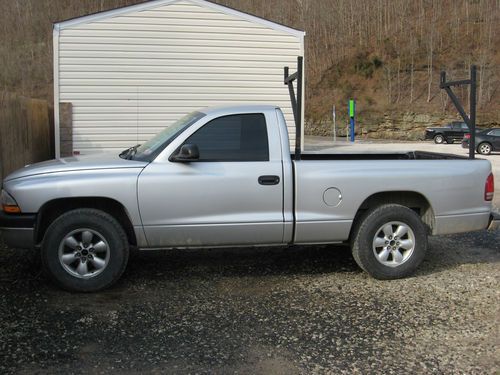 2004 dodge dakota base standard cab pickup 2-door 3.7l