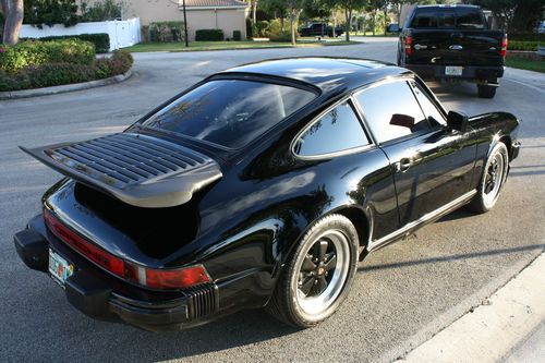 1985 porsche 911 carrera coupe 2-door 3.2l