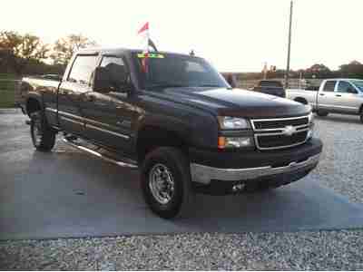 2006 Chevrolet 2500HD Crewcab Shortbed 6.6L Duramax Diesel Automatic 4x4 Leather, image 4