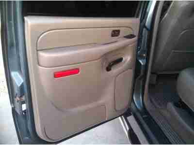 2006 Chevrolet 2500HD Crewcab Shortbed 6.6L Duramax Diesel Automatic 4x4 Leather, image 17