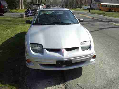 2002 Pontiac Sunfire SE Coupe  59700 MILES, SUNROOF, LOOKS/RUNS EXCELLENT, image 3