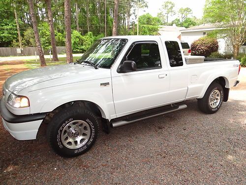 2005 mazda b3000 ds extended cab pickup 4-door 3.0l