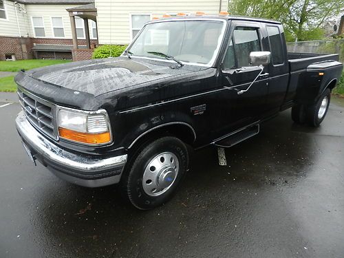 1996 ford f-350 x-cab xlt  7.3 power stroke diesel dual rear wheels low miles !!