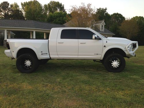 2010 dodge ram 3500 mega cab diesel 4x4 custom 24" wheels 6" long arm lift h/s