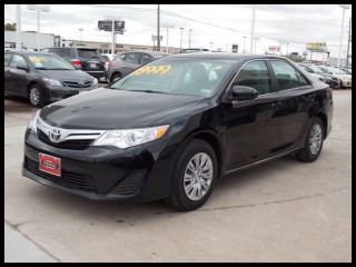 12 camry le traction usb aux ports great mpgs bluetooth 1 owner certified