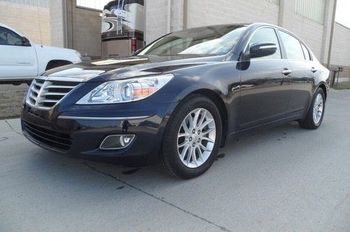 2010 hyundai genesis