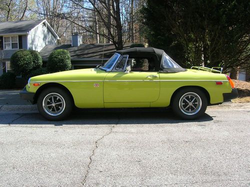 1974.5  mgb roadster, with overdrive california car,restored, drives great!