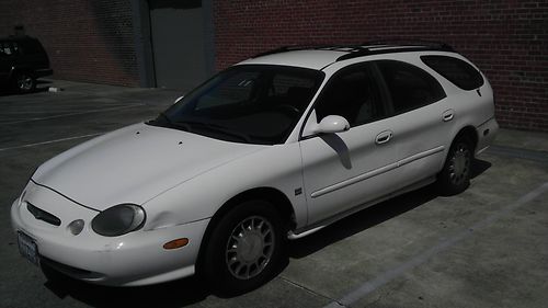 1999 ford taurus wagon se v6 24v dohc white