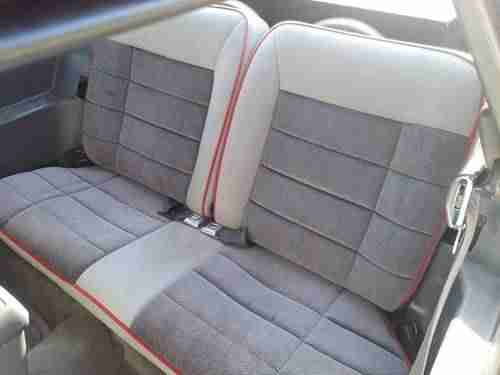 1985 Ford Mustang GT Hatchback 2-Door 5.0L, image 2