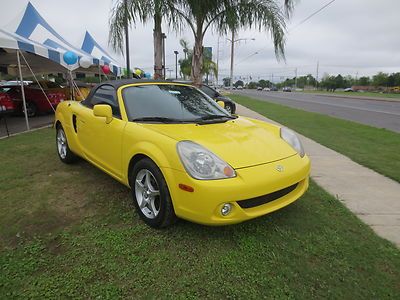 Mr2 spyder "solar yellow" ext leather int black soft top convertible cd rwd