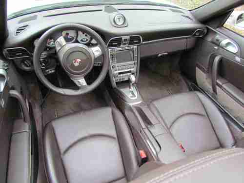 S, 1 owner, 6000 miles, convertible, accident free, 400 HP, CARRETA WHITE, US $69,900.00, image 4