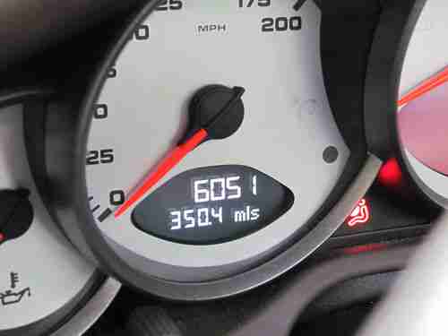 S, 1 owner, 6000 miles, convertible, accident free, 400 HP, CARRETA WHITE, US $69,900.00, image 9