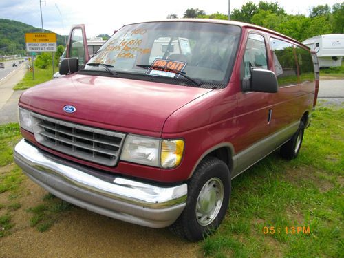 1995 ford e-150 econoline club wagon chateau standard passenger van 2-door 5.8l