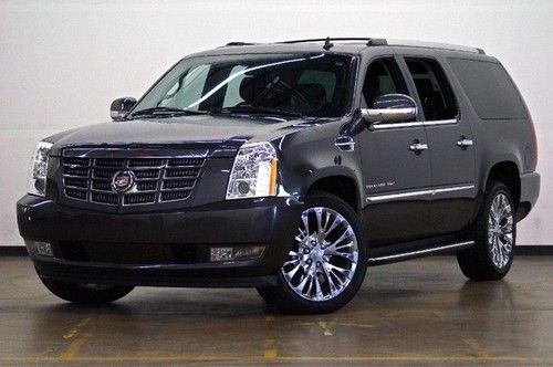 10 escalade esv awd, factory 22s, 2 tvs, navi, 2ndrowbuckets, we finance!