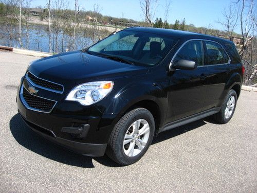 2011 chevy equinox ls black 2.4 4cyl fwd 32mpg very affordable