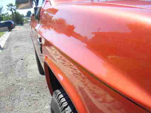 1982 Chevrolet Silverado c-10 Short box 4X4 loaded low miles! NR!, image 4