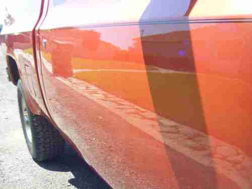 1982 Chevrolet Silverado c-10 Short box 4X4 loaded low miles! NR!, image 5