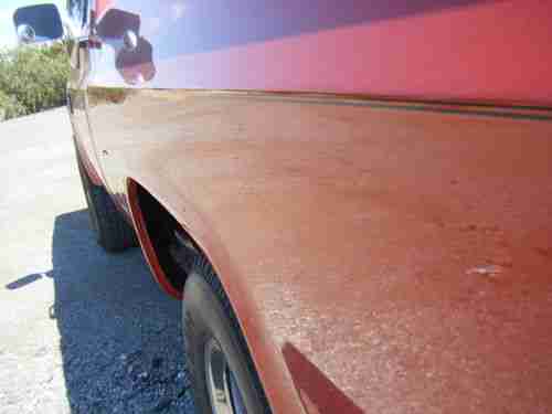 1982 Chevrolet Silverado c-10 Short box 4X4 loaded low miles! NR!, image 8