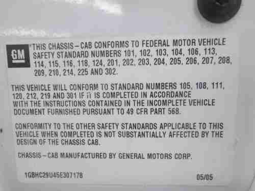 CHEVROLET SILVERADO 2500HD 2005 - Vortec 6000 V8 SFI - 110Kmiles- Vinyl Interior, image 8