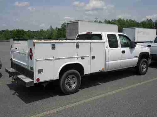 CHEVROLET SILVERADO 2500HD 2005 - Vortec 6000 V8 SFI - 110Kmiles- Vinyl Interior, image 9