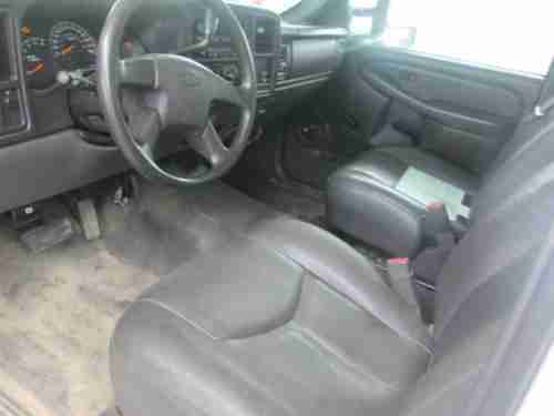 CHEVROLET SILVERADO 2500HD 2005 - Vortec 6000 V8 SFI - 110Kmiles- Vinyl Interior, image 10