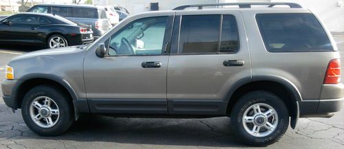 2003 ford explorer xlt sport utility 4-door 4.0l