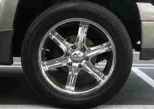 2002 Chevy Suburban Z71 4x4, image 10