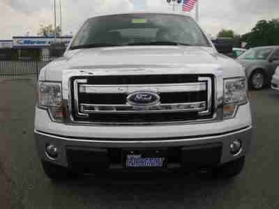 white 1 one owner low miles finance wheels automatic pick up truck 4WD ipod usb, image 8