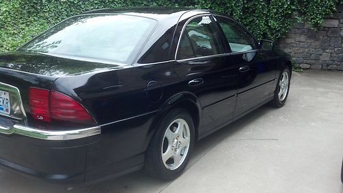 Lincoln ls * black with tan leather 175,000 miles runs well