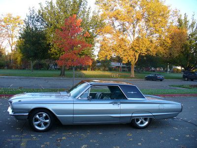 Beautiful 1966 ford thunderbird two door hardtop (315 hp) 390 a/t p/s p/b nice!