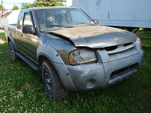 2001 nissan frontier xe extended cab pickup 2-door 3.3l