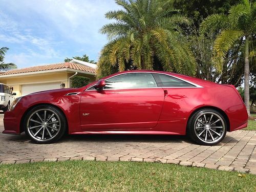 2011 cadillac cts v coupe 2-door 6.2l