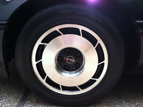 1984 Chevrolet Corvette, Black, 4K Miles, Auto, A/C, new tires, plugs radiator, US $17,000.00, image 2