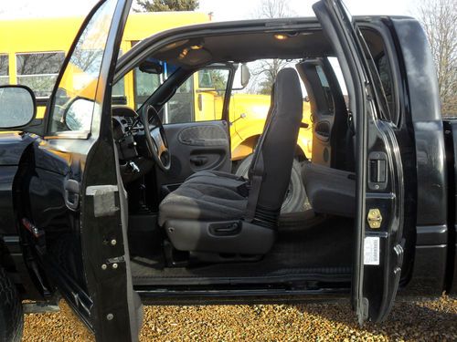 1998 Dodge Ram 1500 4 X4 Sport Extended Cab Pickup 4-Door 5.9L no reserve, image 7