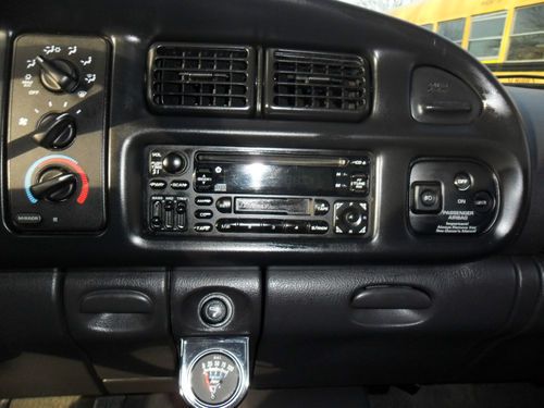 1998 Dodge Ram 1500 4 X4 Sport Extended Cab Pickup 4-Door 5.9L no reserve, image 22