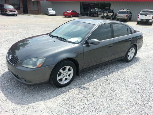 2006 nissan altima 2.5s special edition alloys new tires clean nice no reserve