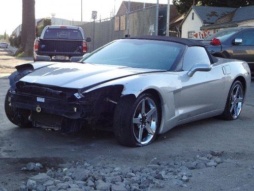 2005 chevrolet corvette convertible damaged rebuilder only 72k miles runs! l@@k!